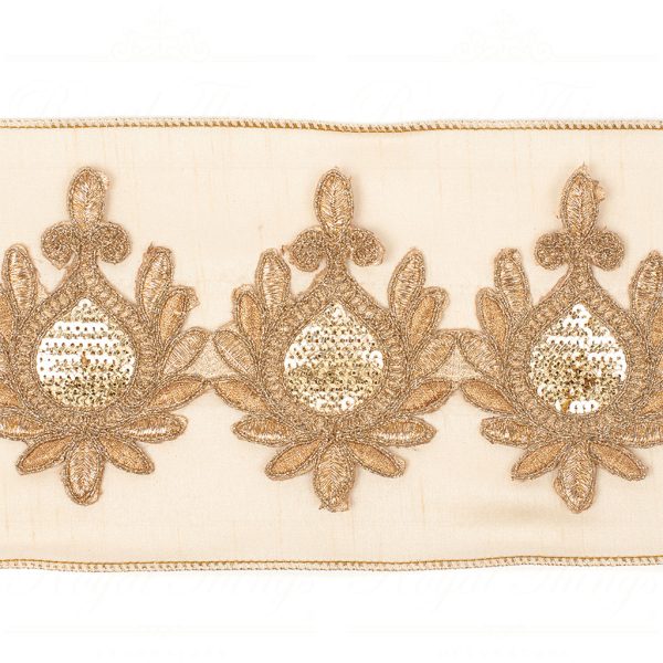 Goodwill Christmas Wired Ribbons Embriodered Medallion Ribbon Gold Cream L 34203