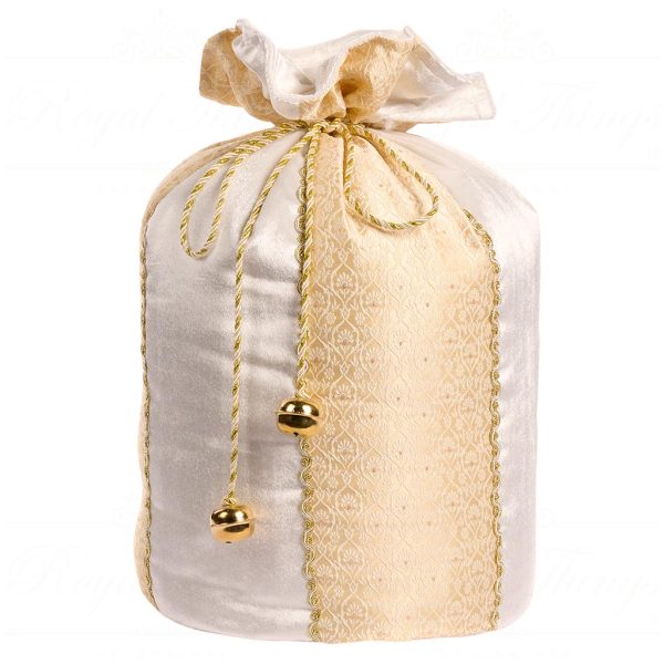 J 57060 Goodwill Christmas Decorative Items The Sun King Gift Bag Tabletop Gold Creme
