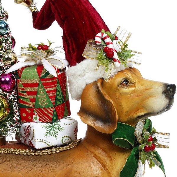 Mr 51 58464 Mark Roberts Christmas Decorative Items Nothing But Hound Dog Elf Tabletop Brown Red Closeup 1