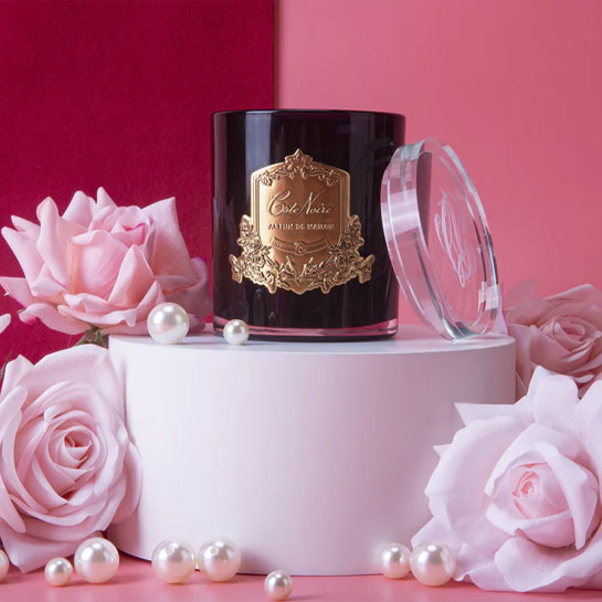 cote-noire-candle-fragrance-lifestyle-2