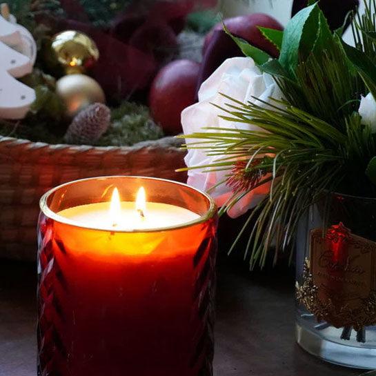 cote-noire-candle-herringbone-lifestyle-2